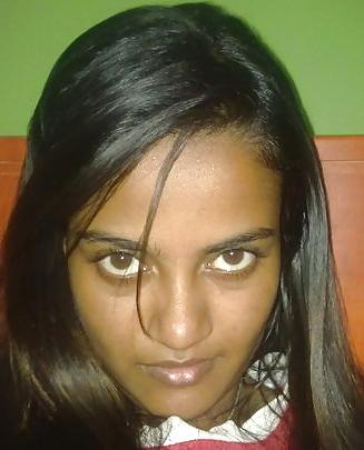 21P Sri Lankan Hottie 2.1