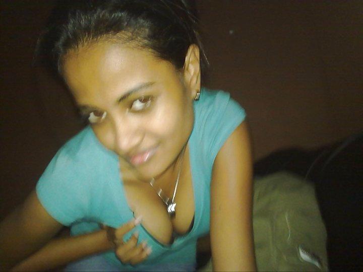 21P Sri Lankan Hottie 2.1