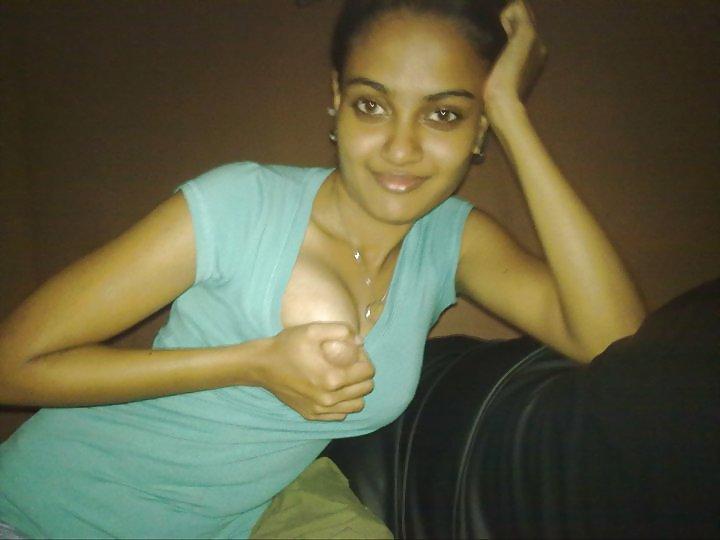 21P Sri Lankan Hottie 2.1