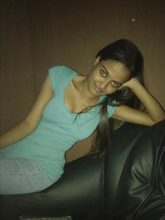 21P Sri Lankan Hottie 2.1