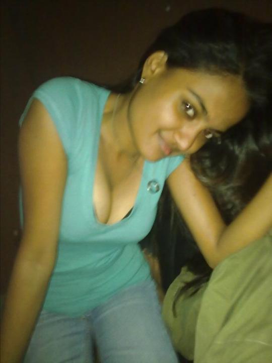 21P Sri Lankan Hottie 2.1