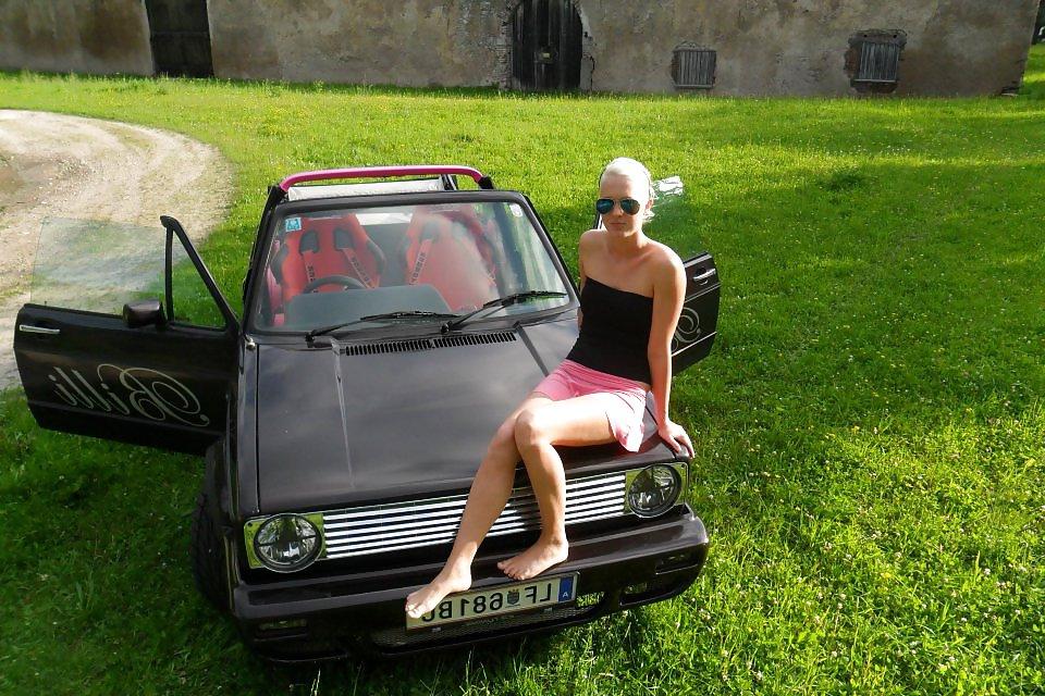 19P Sexy Pose of 19yo German Teen