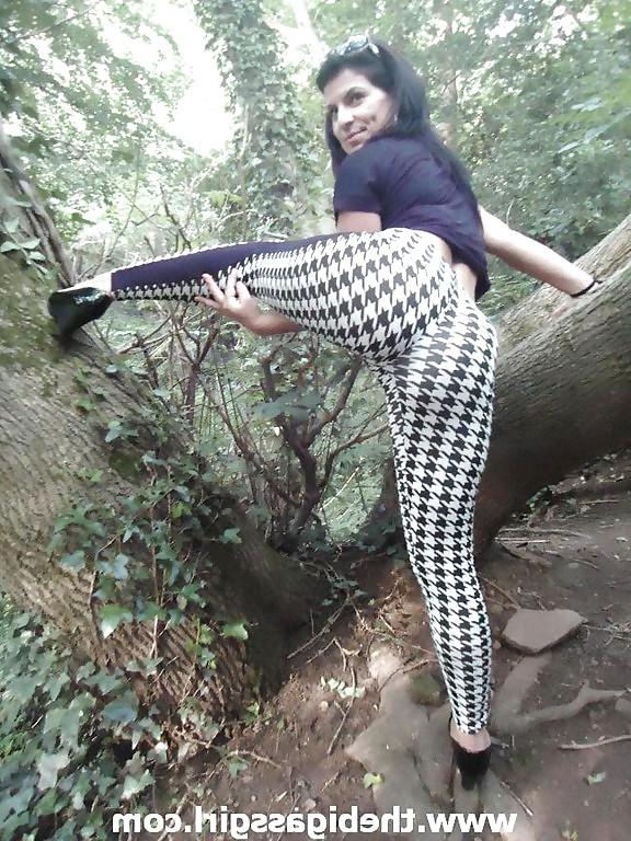 25P BIG BOOTY BIG ASS GIRL