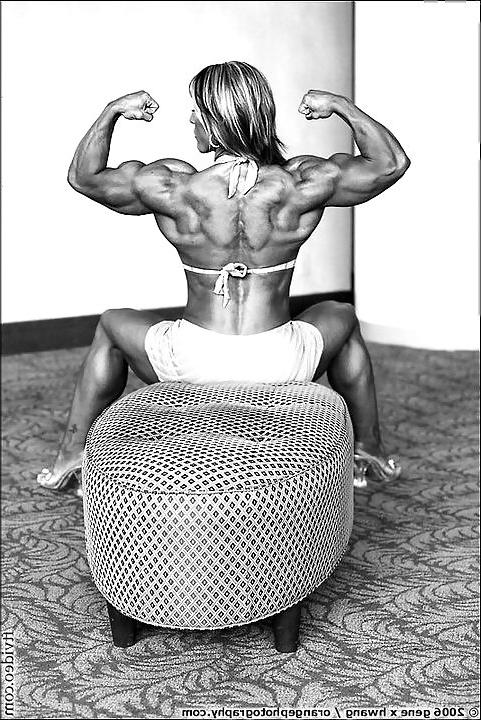 25P MUSCLE BOOTY 1