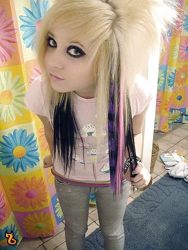 25P J' aime 45 emo girls