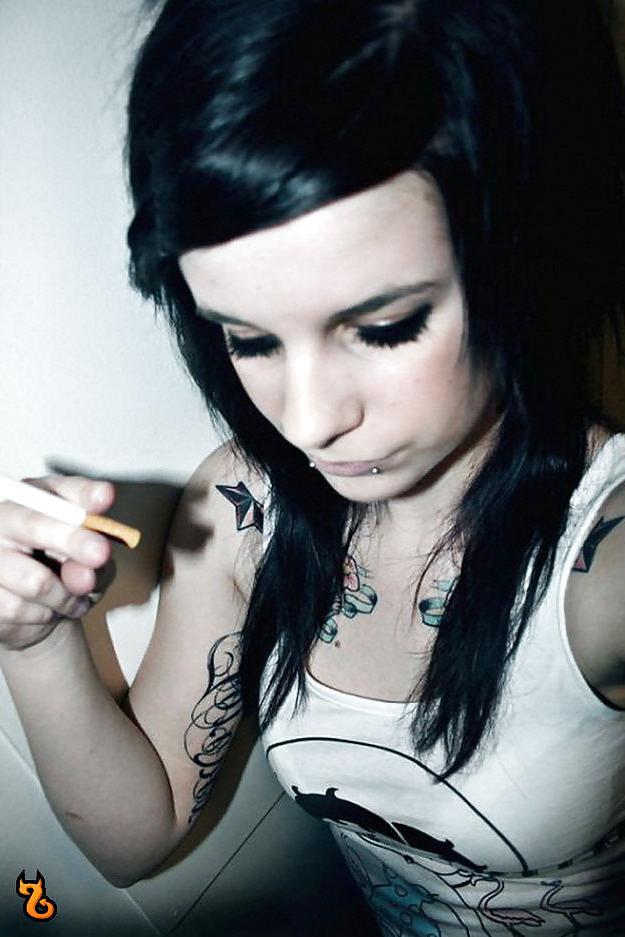 25P J' aime 45 emo girls