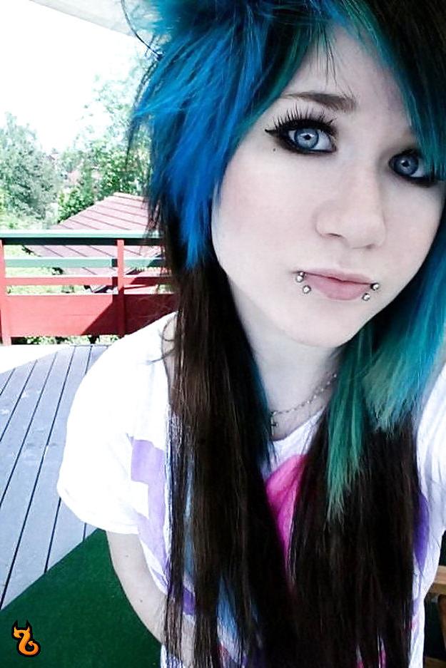25P J' aime 45 emo girls