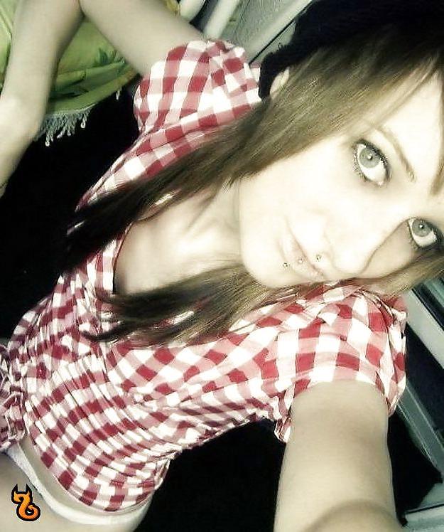 25P J' aime 45 emo girls
