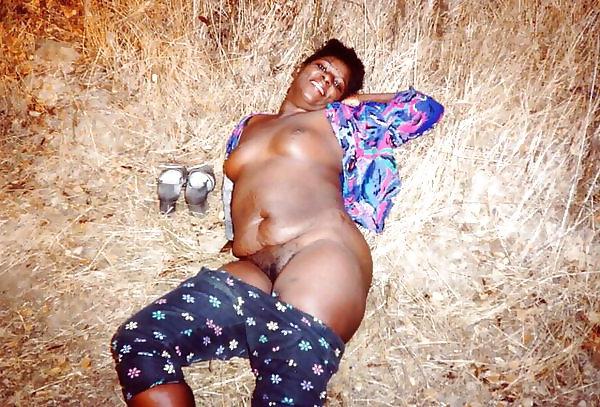7P Big booty crackhead