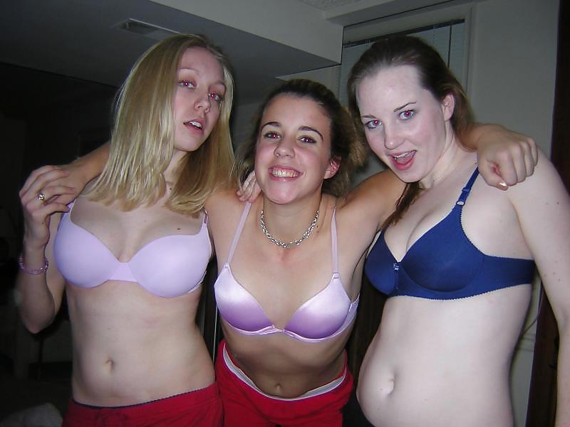 25P Bra Babes 54