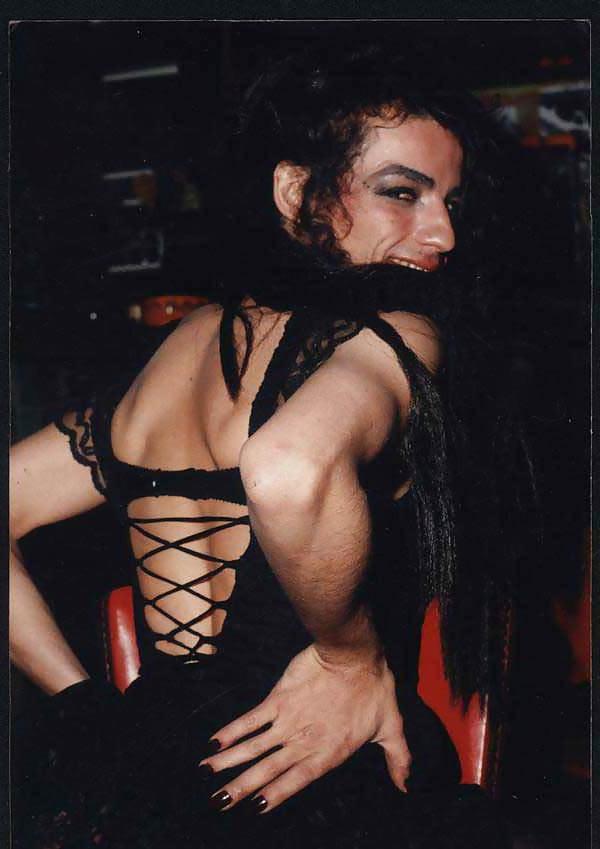 25P Crossdressers and transvestites 9.12.2012