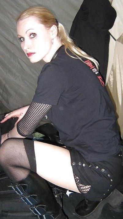 6P Me the German Gothbitch
