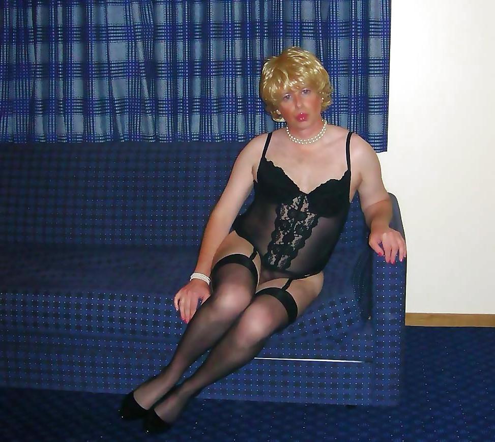 10P Crossdresser 4