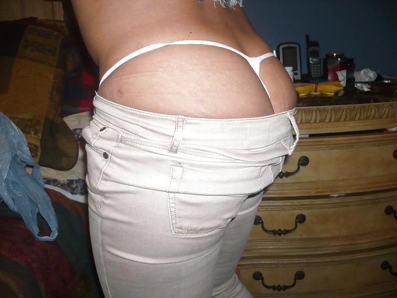 25P Big Ass & Muscular Legs