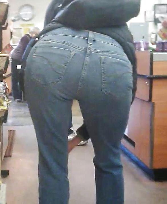 13P Straßenarsch-Milfs