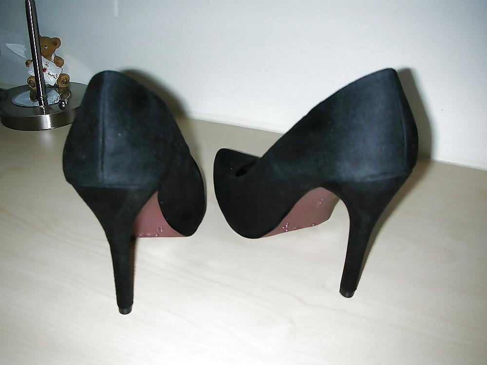 25P German horny slut wife - wearing heels not at home