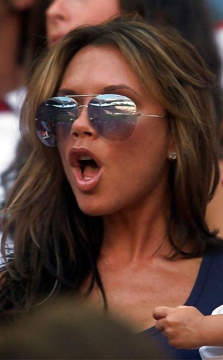 25P Victoria Beckham Wank Bank