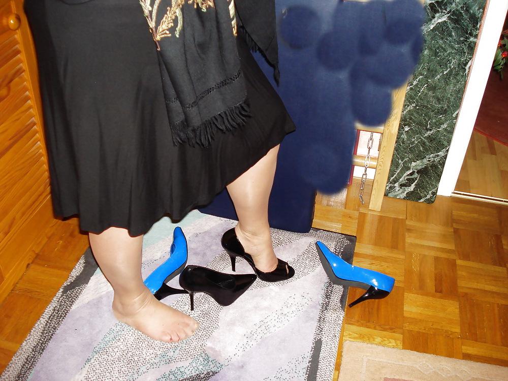 25P Stockings and Heels 02