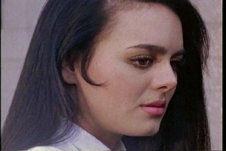 20P Maribel Guardia