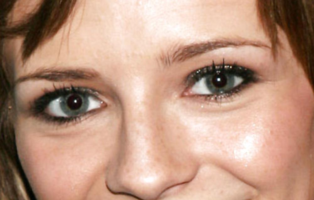 25P Celebrity eyes