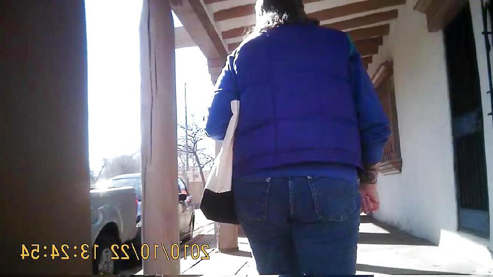 5P Street mature ass