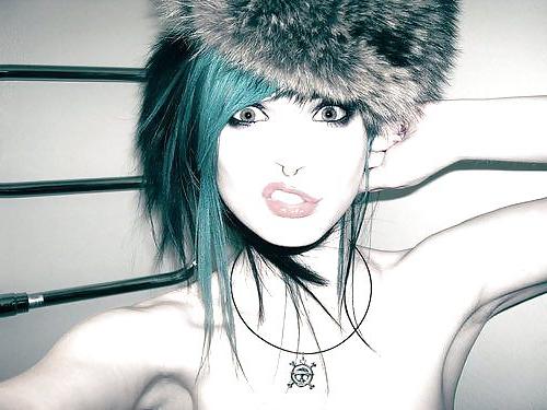 25P Funny scene and emo girls 