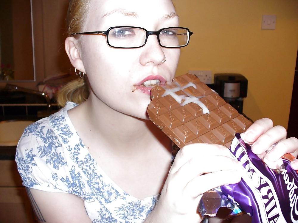 14P Cum on food