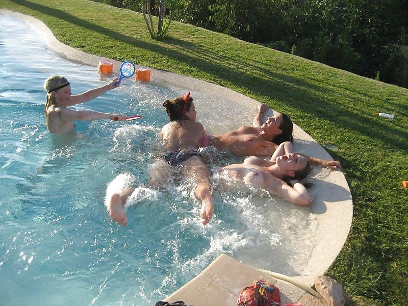 22P Teen Girls on Vacation P1