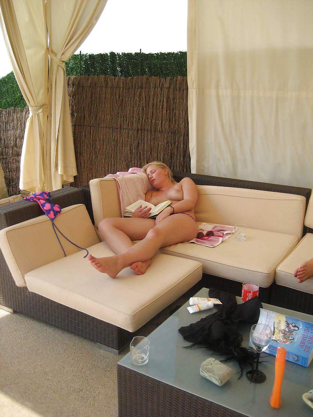 22P Teen Girls on Vacation P1