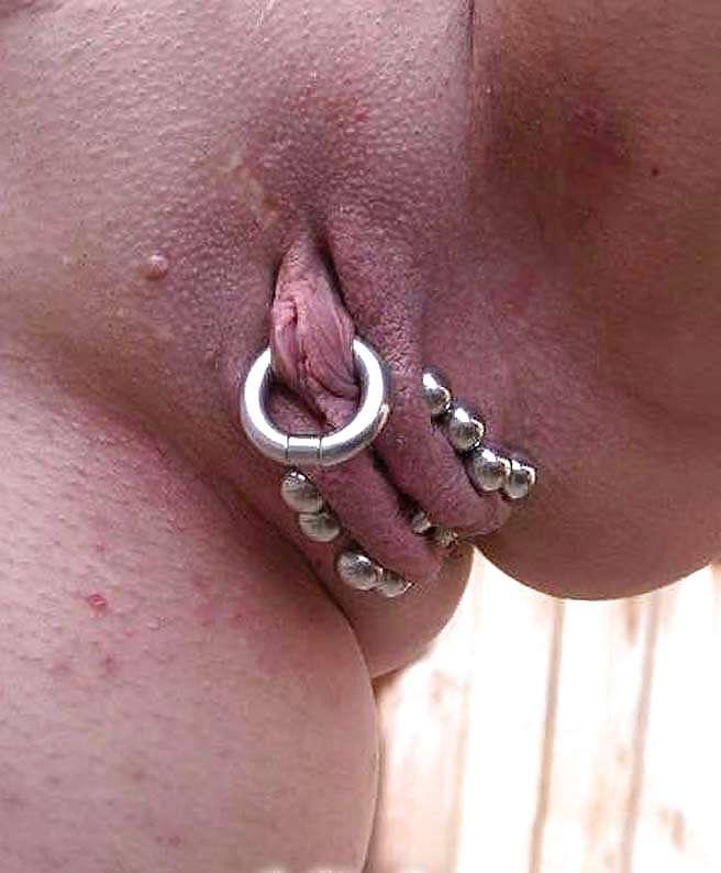 25P PIERCINGS: PUSSY AND TITS