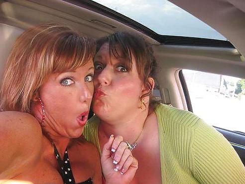19P Hot German Hausfrauen Milfs
