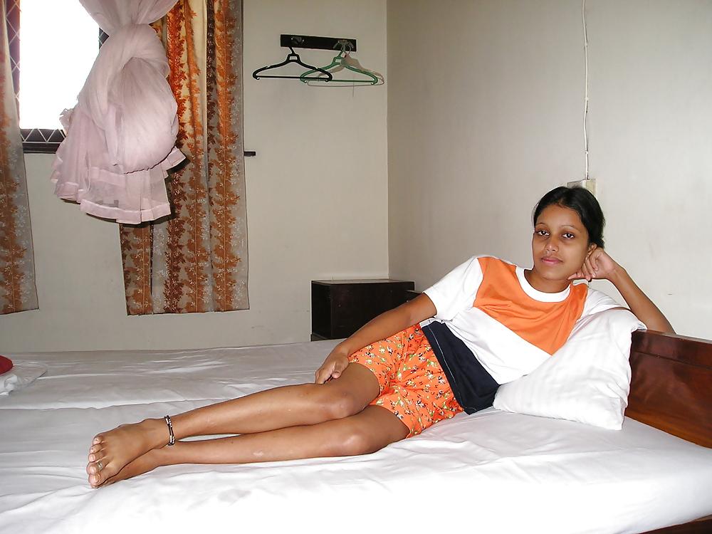 20P Sri Lanka PlayBoy