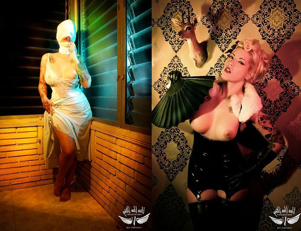 20P Pin-ups of VIVA VAN STORY