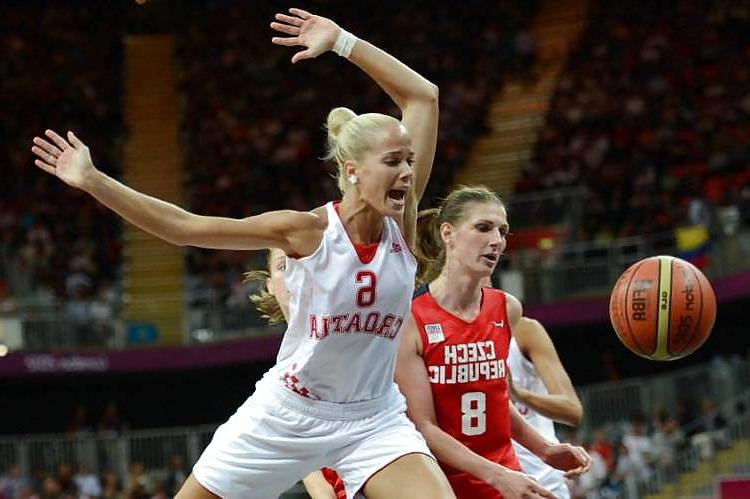 25P Antonia Misura-Croatian Sporty Goddess