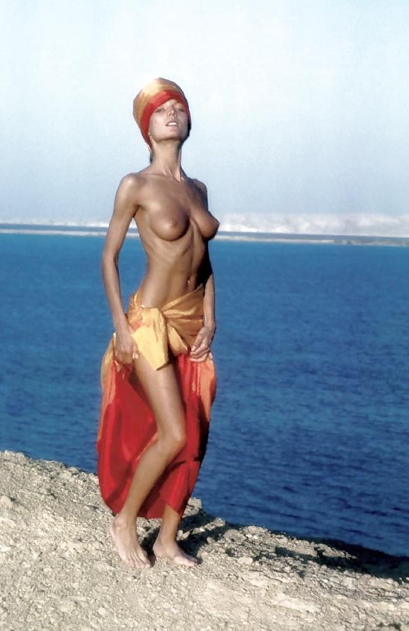 25P Erotic  photography