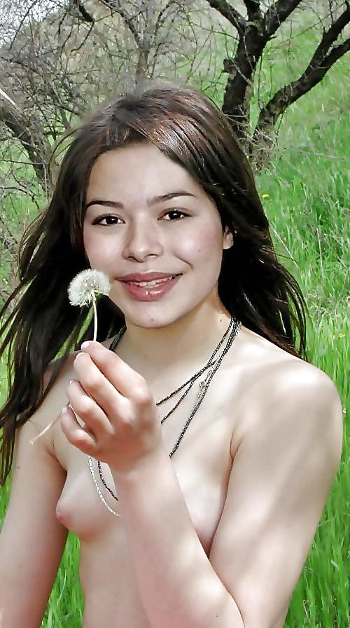 25P Miranda Cosgrove fakes