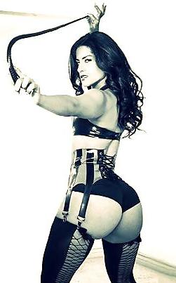 25P Erotic images gallery  