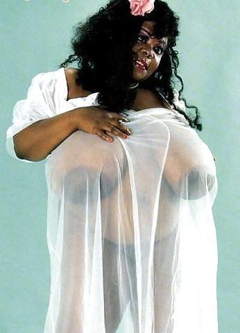 12P Big boobs