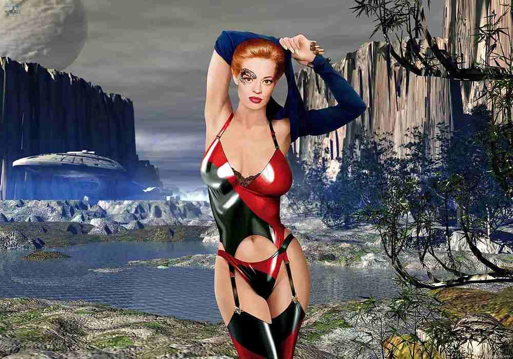 24P Jeri Ryan Nude Fakes