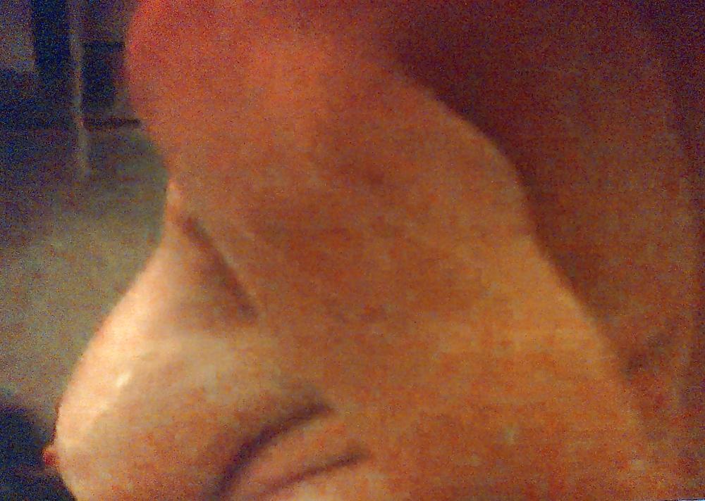 18P BIG BOOBS OF MY WIFE