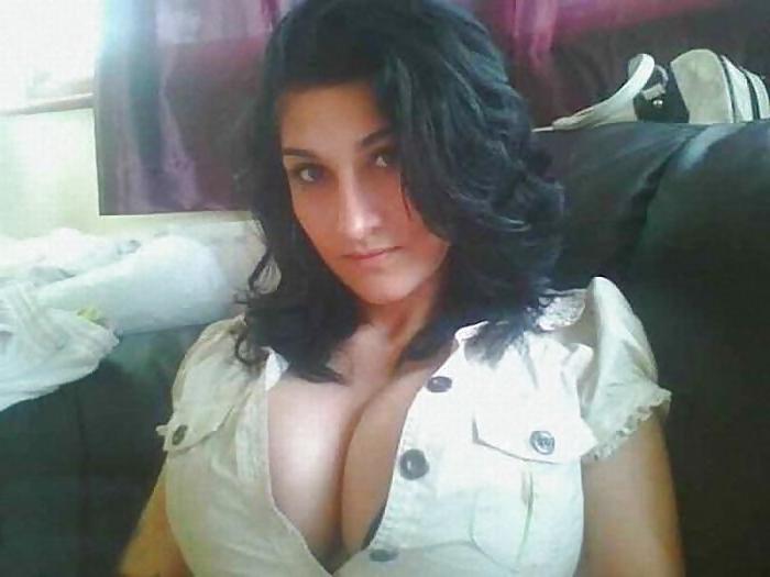 24P Big Boobs