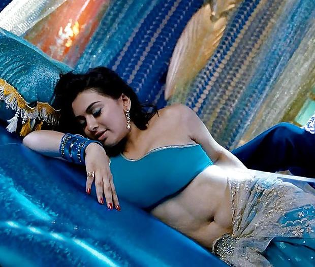 25P SEXY ACTRESS