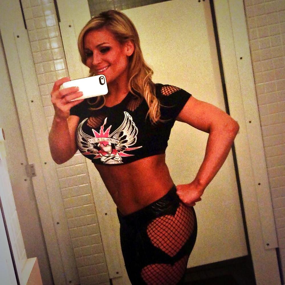 25P Natalya Neidhart WWE Diva MEGA Wank Gallery 