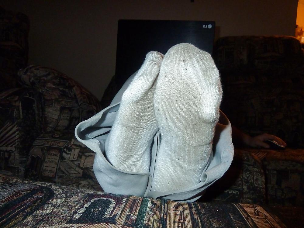 7P Dirty socks babysitter