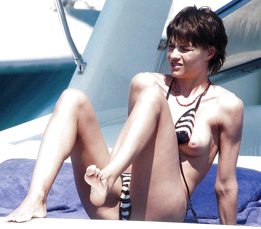 25P Celebs oops 48