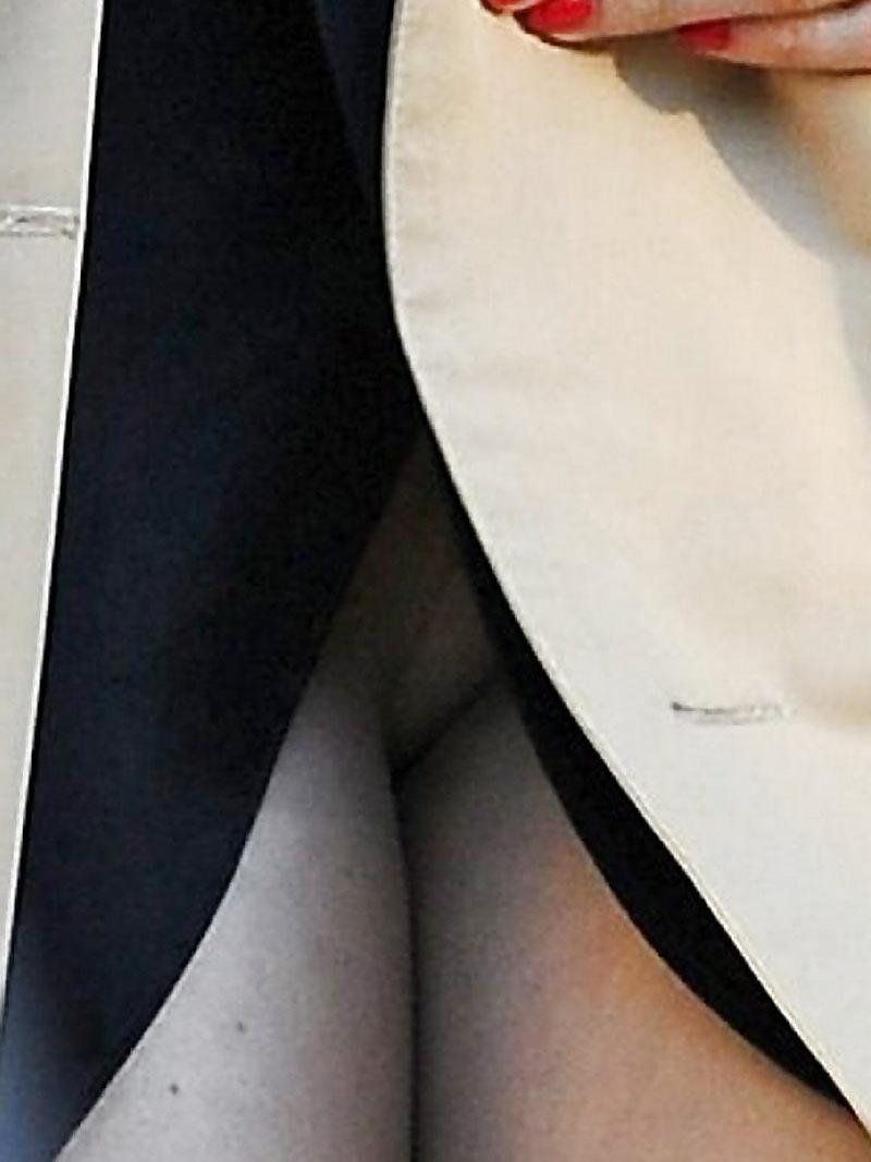 25P Celebs oops 48