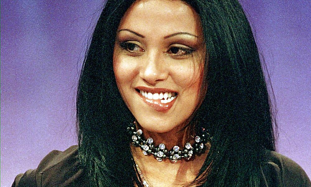25P Sabrina Setlur german celeb