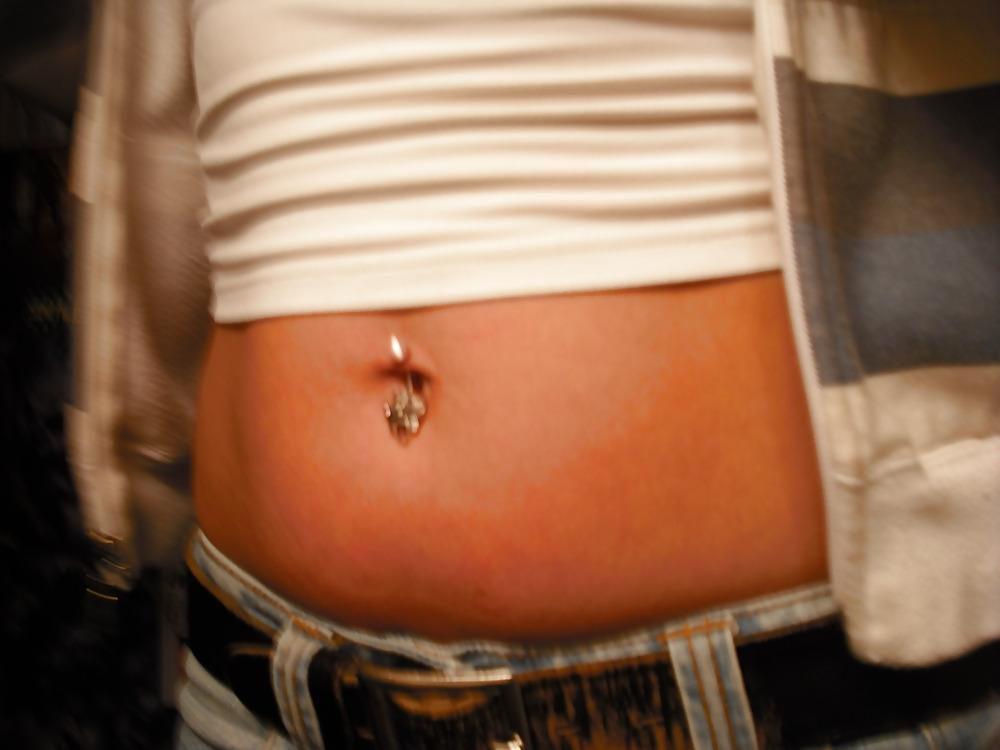 16P Innys & pierced Bellybuttons