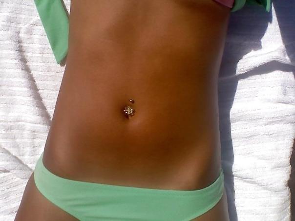 16P Innys & pierced Bellybuttons