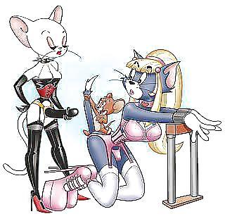 25P Strapon Cartoon3
